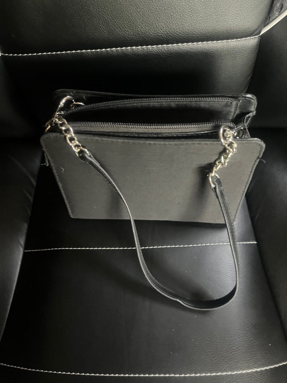 MICHE petite base bag gently used